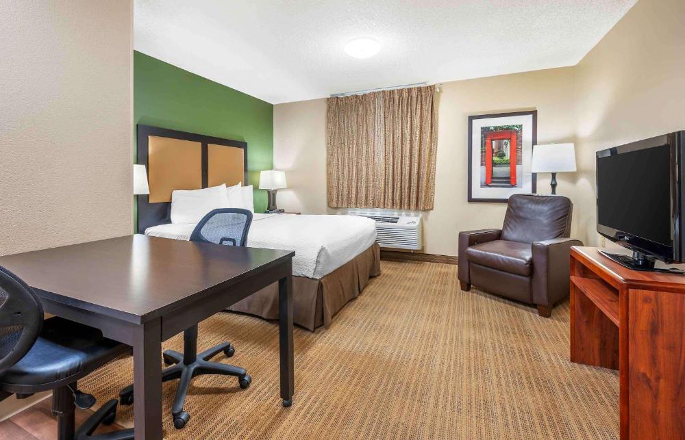 Studio 6 Extended Stay Florence KY - Meijer Dr Cincinnati